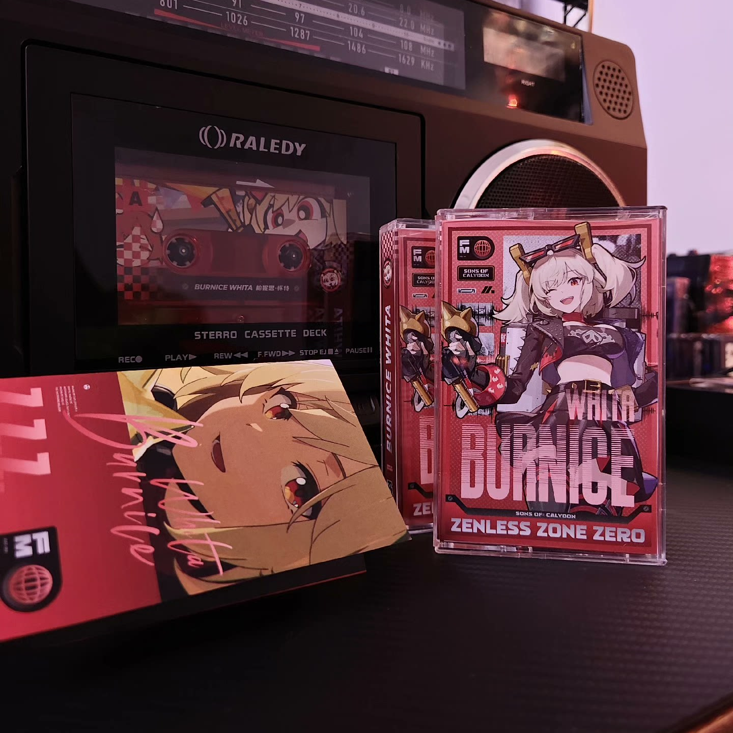 Game Zenless Zone Zero Burnice - огляд і ціна Burnice Cosplay Prop